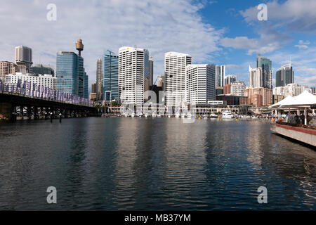 Vista del Darling Harbour, Sydney, Nuovo Galles del Sud, Australia Foto Stock