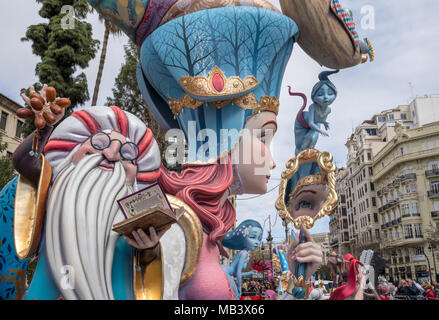 Statue complesso creato per il Fallas Festival di Valencia Foto Stock