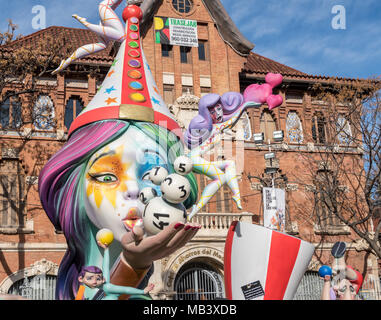 Statue complesso creato per il Fallas Festival di Valencia Foto Stock