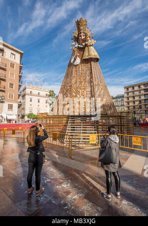 Statue complesso creato per il Fallas Festival di Valencia Foto Stock