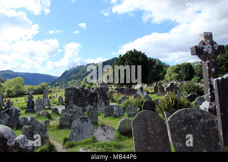 Glendalough, monastero irlandese Foto Stock