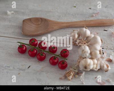 Gli ingredienti che si trovano normalmente nella cucina italiana Foto Stock