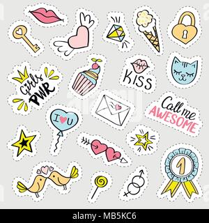 Fashion girly stickers set. Raccolta di disegnati a mano fancy doodle perni, badge. Vettore illustrazione alla moda. Illustrazione Vettoriale