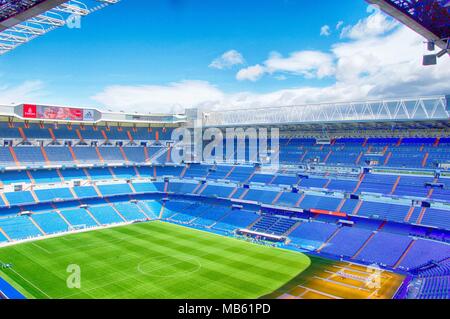 Consente di visualizzare lo stadio di calcio Santiago Bernabeu il 24 marzo 2018 a Madrid, Spagna. Foto Stock