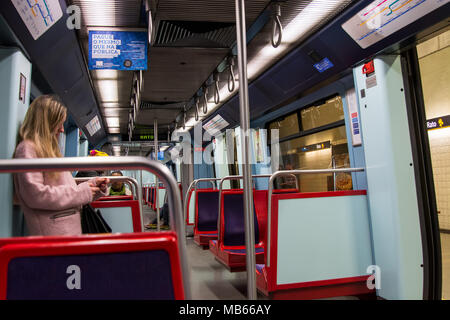 Lisbona portogallo. 04 aprile 2018. Carrello della metropolitana di Lisbona.Lisbona, Portogallo. la fotografia di Ricardo Rocha. Foto Stock