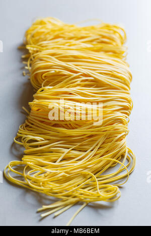 Materie tagliolini, tipo di pasta italiana Foto Stock