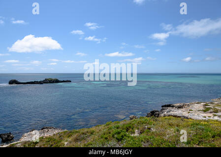 Guardando fuori dall'Isola di Rottnest sull'Oceano Indiano Foto Stock