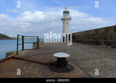 Mevagissey parete del porto nel sud-est della Cornovaglia Foto Stock