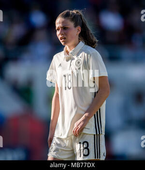 Melanie Leupolz (Germania) GES/ Fussball/ Frauen-Nationalmannschaft WM-Qualifikation: Germania - Tschechische Republik, 07.04.2018 Calcetto: qualificazione in Coppa del Mondo donne della nazionale di calcio: vs Germania Repubblica ceca, Halle/Saale, Aprile 7, 2018 |L'utilizzo in tutto il mondo Foto Stock