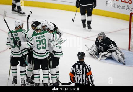 Los Angeles, California, USA. 7 apr, 2018. Durante il 2017-2018 NHL Hockey gioco in Los Angeles, il 7 aprile 2018. Le stelle ha vinto 4-2. Credito: Ringo Chiu/ZUMA filo/Alamy Live News Foto Stock