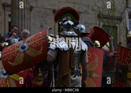 Legioni romane a mettere su un display a York's Eboracum festival Foto Stock