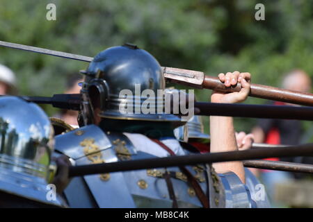 Legioni romane a mettere su un display a York's Eboracum festival Foto Stock