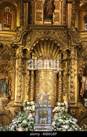 El altare de Oro, Iglesia de San José. Panama, Casco Antiguo. Settimana Santa 2018 Foto Stock