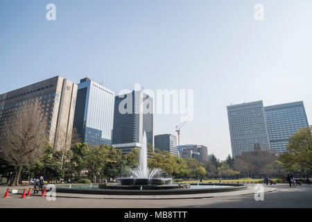 La molla in scena al Parco Hibiya, Chiyoda-Ku, Tokyo, Giappone Foto Stock