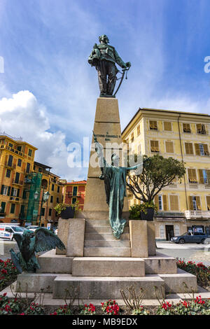 SANTA MARGHERITA LIGURE, 12 marzo 2018: Monumento a Vittorio Emanuele II a Santa Margherita Ligure, Italia. Monumento al primo re di un regno Italia wa Foto Stock