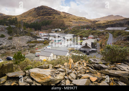 Le grotte di Llechwedd Slate e il centro zip World sono stati aperti nel 1972 Sul sito di una vecchia miniera a Blaenau FFestiniog Galles Foto Stock