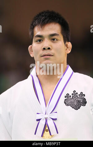 Fukuoka, Giappone. 8 apr, 2018. ? Kenshi Sasaki Judo : tutto il Giappone selezionata campionati di Judo uomini -81kg cerimonia di premiazione a Fukuoka, Giappone . Credito: Giovanni Osada AFLO/sport/Alamy Live News Foto Stock