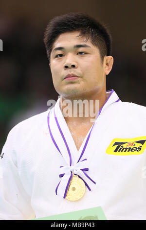 Fukuoka, Giappone. 8 apr, 2018. Kenta Nagasawa Judo : tutto il Giappone selezionata campionati di Judo uomini -90kg cerimonia di premiazione a Fukuoka, Giappone . Credito: Giovanni Osada AFLO/sport/Alamy Live News Foto Stock