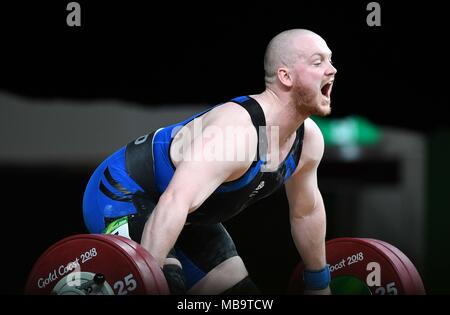 Queensland, Australia. 9 apr, 2018. Zachary Courtney (SCO). Mens 105kg. Sollevamento pesi. XXI Giochi del Commonwealth.Optus il centro acquatico. Costa d'Oro 2018. Queensland. Australia. 08/04/2018. Credito: Sport In immagini/Alamy Live News Foto Stock