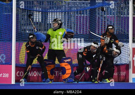 Queensland, Australia. Il 9 aprile 2018. La difesa della Malesia. Inghilterra v della Malaysia. Womens hockey. XXI Giochi del Commonwealth.Gold Coast hockey center. Costa d'Oro 2018. Queensland. Australia. 09/04/2018. Credito: Sport In immagini/Alamy Live News Foto Stock