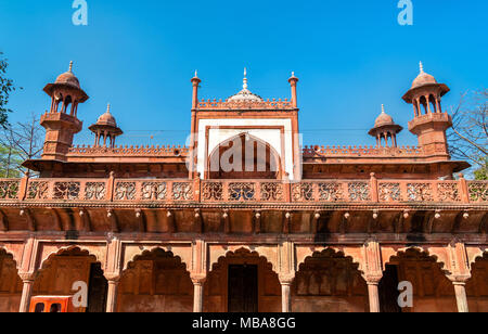 Fatehpuri Masjid, una moschea vicino al Taj Mahal di Agra, India Foto Stock