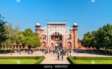 Ho Darwaza Rauza, la Grande Porta del Taj Mahal - Agra, India Foto Stock