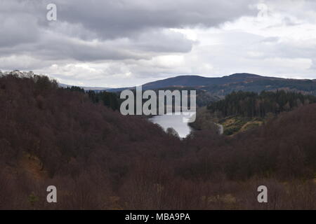 'Loch Katrine trossachs Highlands della Scozia'trossachs'highlands' 'Scotland'steamship' 'sir walter scott" "la signora del lago' 'beinn chabbair'. Foto Stock