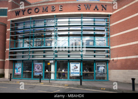Wycombe Swan Theatre, High Wycombe, Buckinghamshire, Inghilterra, Regno Unito Foto Stock