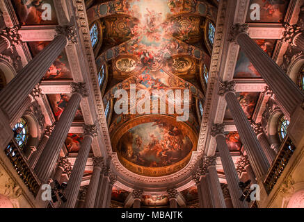 VERSAILLES FRANCIA 01 APRILE : interni, dettagli architettonici di un soffitto della Cappella Reale, aprile 01, 2018 a Versailles, Francia Foto Stock