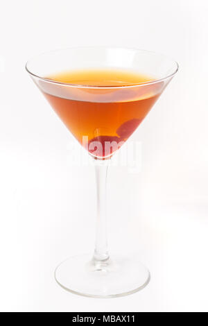 Cocktail con lampone su sfondo bianco Foto Stock