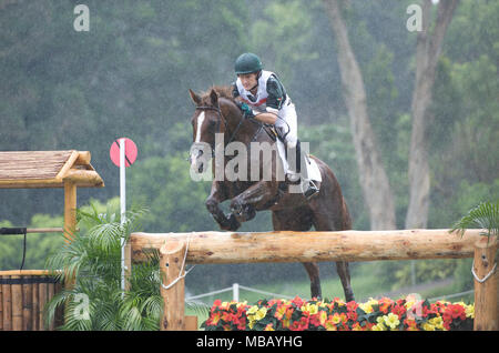 Giochi Olimpici 2008, Hong Kong (giochi di Pechino) Agosto 2008, Niall Griffin (IRE) Lorgaine equitazione, eventing cross country Foto Stock