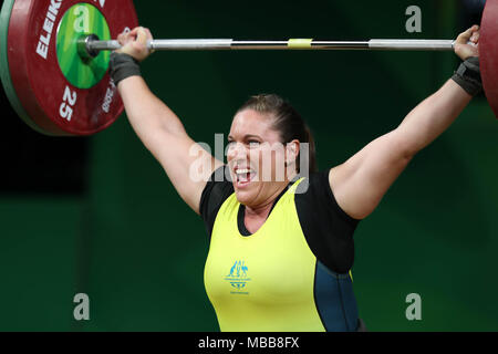 Queensland, Australia. 9 apr, 2018. Atleta australiana celebra durante il sollevamento pesi della concorrenza a 2018 Giochi del Commonwealth, Gold Coast, Australia Credit: Ben Booth/Alamy Live News Foto Stock
