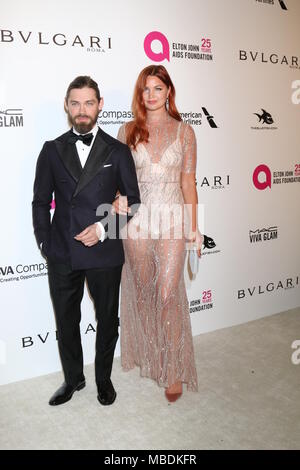 2018 Elton John AIDS Foundation Oscar Visualizzazione Party presso il West Hollywood Park il 4 marzo 2018 in West Hollywood, CA dotata di: Tom Payne, Jennifer Akerman dove: West Hollywood, California, Stati Uniti quando: 04 Mar 2018 Credit: Nicky Nelson/WENN.com Foto Stock