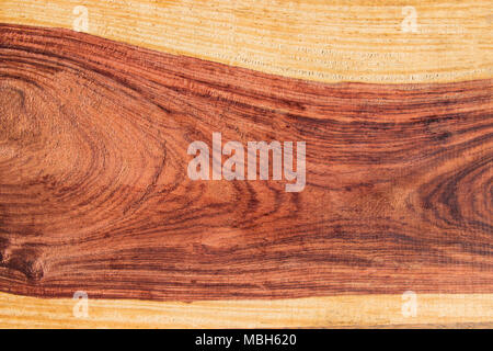 Legno sfondo texture natura particolare per arredamento decorativo, Xylia xylocarpa Taub Foto Stock