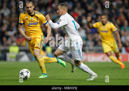 Madrid, Spagna. 11 aprile 2018. Partita di calcio tra il Real Madrid e la Juventus, la seconda gamba dei quarti di finale della Champions League 2017/2018, tenutasi a Santiago Bernabeu Stadium in Madrid. (Foto: Jose Cuesta/261/Cordon Premere). Credito: CORDON PREMERE/Alamy Live News Foto Stock