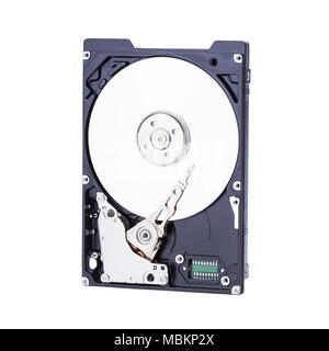 Hard disk drive (HDD) con il coperchio superiore aperto isolata su sfondo bianco Foto Stock