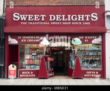 Negozio di dolci, Sud Cliff Road, Bridlington, East Riding of Yorkshire, Inghilterra, Regno Unito Foto Stock