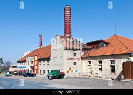 Pivovar un Pivovarské muzeum, Kostelec nad Černými lesy, Středočeský kraj, Česká republika / Birreria e museo della fabbrica di birra a Kostelec nad Cernymi lesy, C Foto Stock