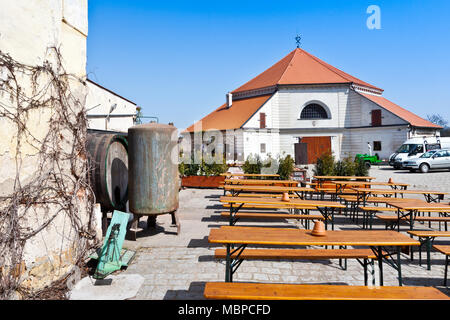 Pivovar un Pivovarské muzeum, Kostelec nad Černými lesy, Středočeský kraj, Česká republika / Birreria e museo della fabbrica di birra a Kostelec nad Cernymi lesy, C Foto Stock