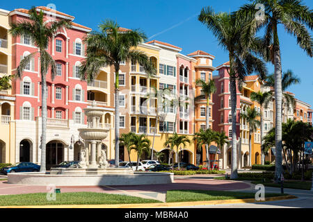 Bayfront, un elegante commerciale e comunità residenziali in Naples, Florida, Stati Uniti d'America Foto Stock