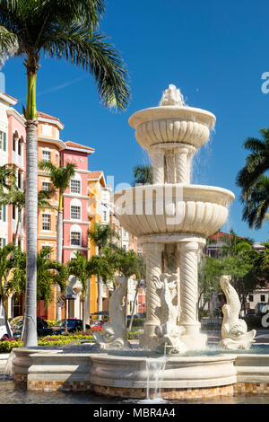 Bayfront, un elegante commerciale e comunità residenziali in Naples, Florida, Stati Uniti d'America Foto Stock