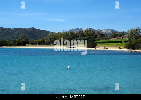 Palau Sardegna. Porto Mannu spiaggia in primavera Foto Stock