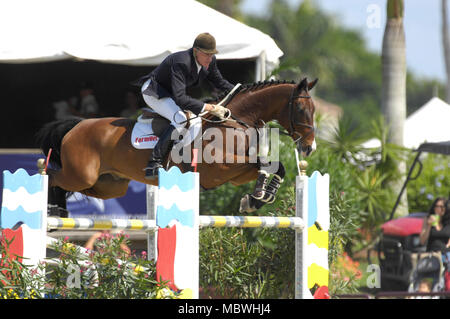 Joe Fargis (USA) riding Edgar 12, Winter Festival equestre, Wellington Florida, marzo 2007, Media Tour 1,50 finale Classic Foto Stock