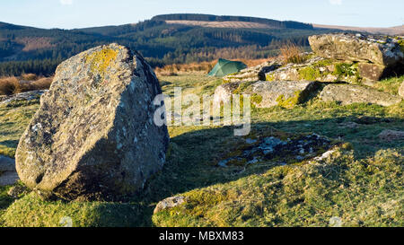 Camping selvaggio su Dartmoor Devon, Regno Unito Foto Stock