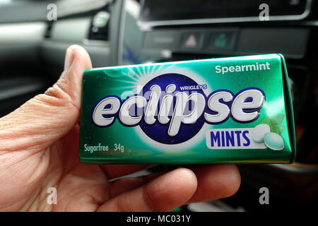 Close up Australian Eclipse un alito fresco menta verde zecche aromatizzato Foto Stock