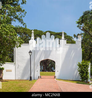 Fort Canning è una piccola collina poco più di 60 metri di altezza nella parte sud-est di Singapore. Foto Stock