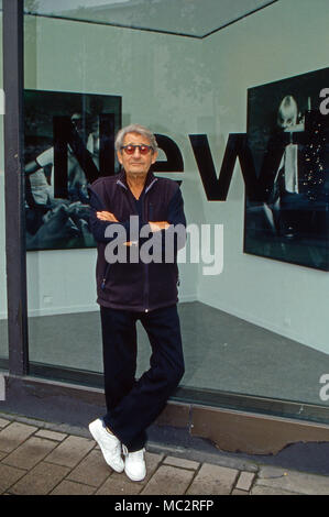 Helmut Newton, deutsch-australischer Fotograf Hannover, in Deutschland 1998. Tedesco fotografo australiano di Helmut Newton a Hannover, Germania 1998. Foto Stock