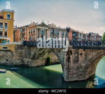 Ponte di murcia sopra il fiume Segura Foto Stock