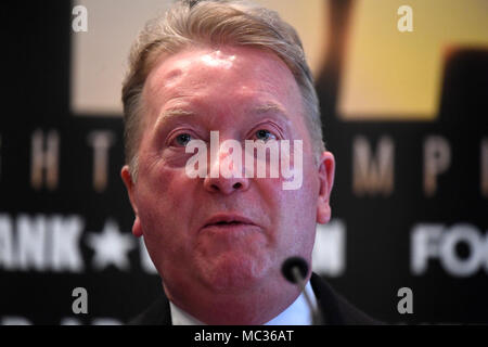 Promotore Frank Warren durante la conferenza stampa al Four Seasons Hotel di Londra. Foto Stock