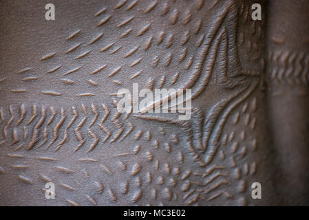 Dettaglio delle cicatrici sulla schiena di un uomo Chambri a guardare come pelle di coccodrillo, Kanganaman village, Medio Sepik, Papua Nuova Guinea Foto Stock